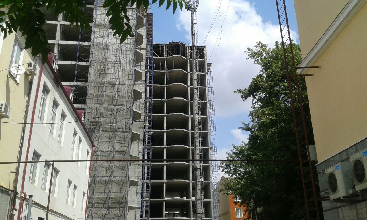 Эсамбаева Август
